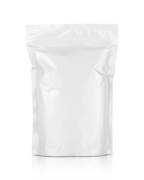 белая алюминиевая фольга молния мешок для пищевой продукции упаковки дизайн макет - pouch стоковые фото и изображения