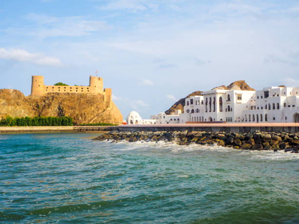 palácio fort al-jalali e al alam sultan, mascate, omã - jalali - fotografias e filmes do acervo