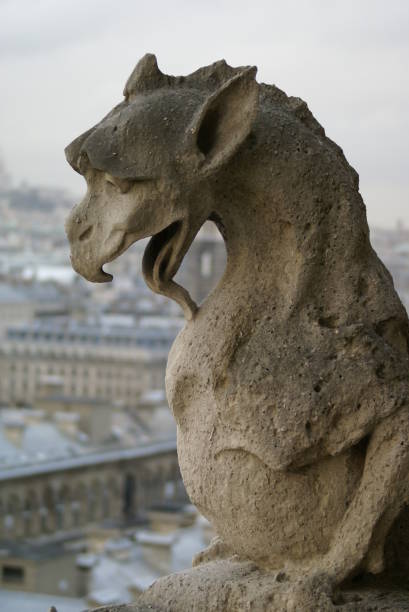 istock gargoyles Notre-Dame de Paris 1262390319