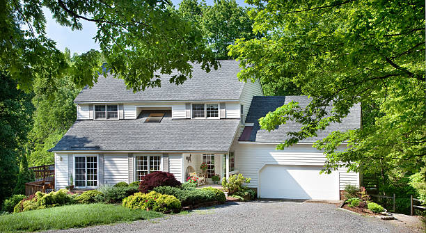 istock Single Family Home 126244034