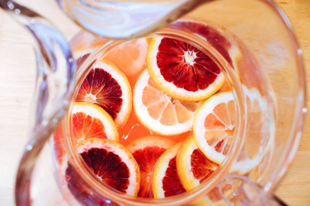 istock blood_orange_lemonade_aerial 1262480448