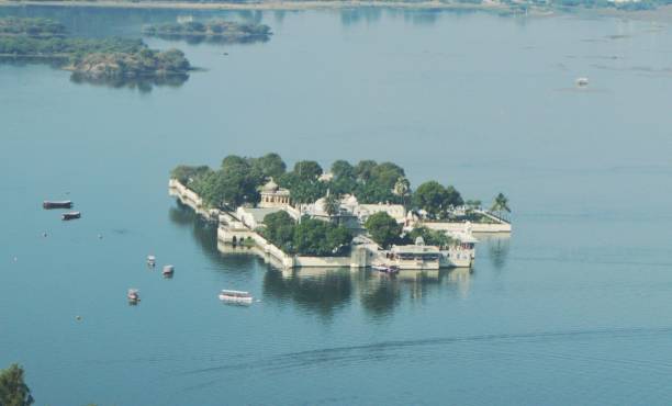 istock High angle view udaipur city lake with landscape mountain 1262599381