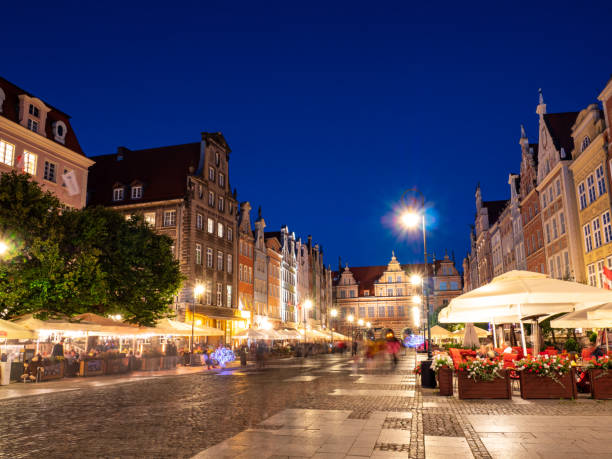 istock old town square at night in gdansk poland 1262610348