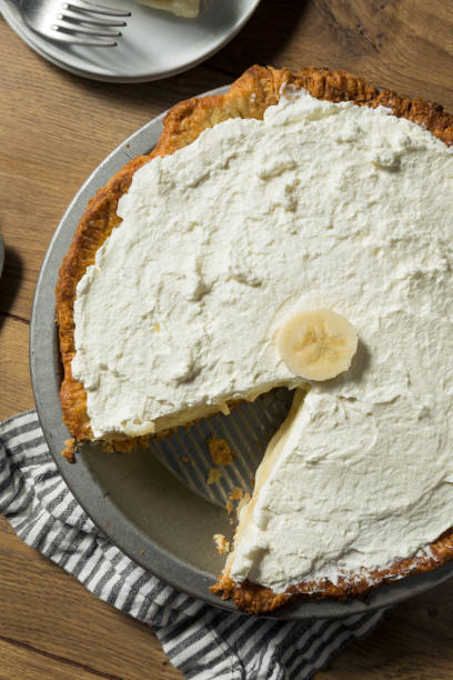 istock Homemade Sweet Banana Cream Pie 1262740021