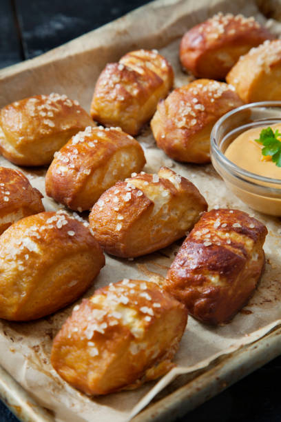 istock Soft Pretzel Bites with A Spicy, Cheesy Salsa Con Queso Dip 1262788613