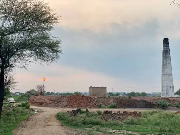 Photo of Landscape view of a brick kiln