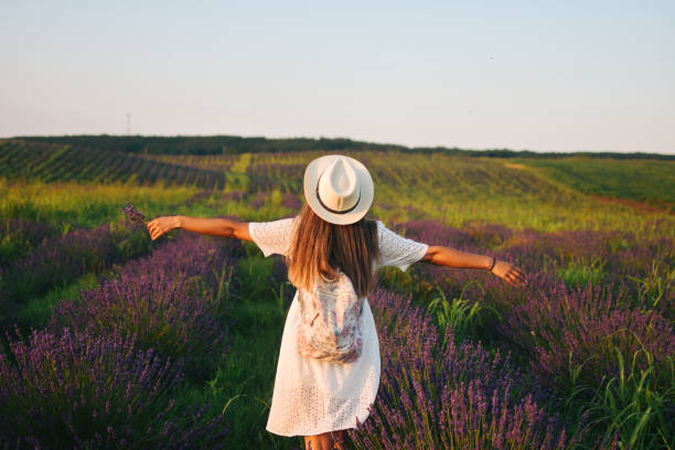 istock Beautiful woman 1262960407