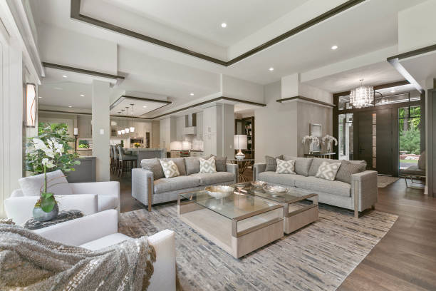 modern home with intricate detail throughout - living room imagens e fotografias de stock