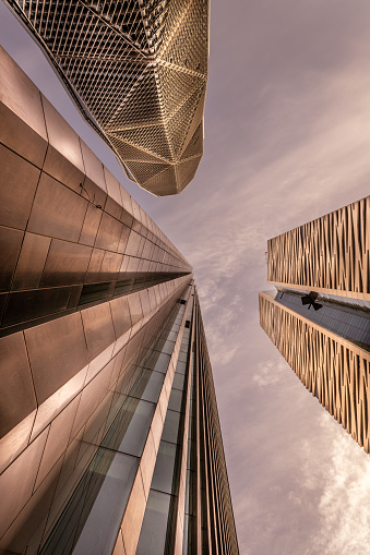 Reino de Arabia Saudita, Riad, Distrito Financiero Rey Abdullah 31 de enero de 2020 Grandes edificios equipados con la última tecnología photo