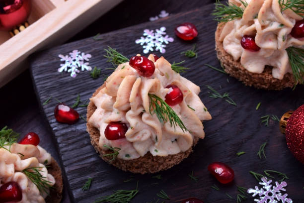 istock Canape shaped as a Christmas tree with pate 1263125073