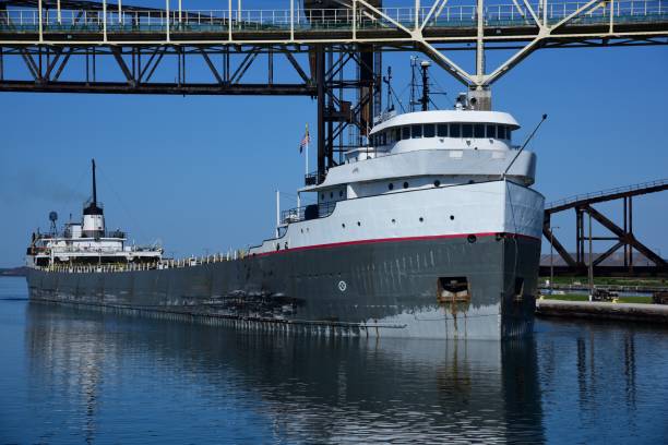 istock Sault Ste Marie, MI, Soo Locks Bridge to Canada 1263210246