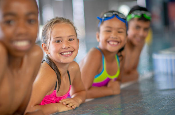 istock Young kids at the pool 1263259320
