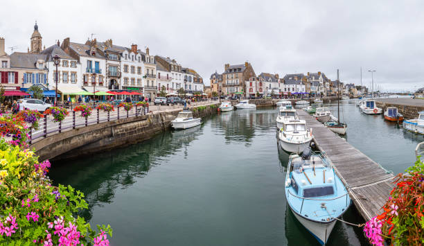 Le Croisic, Breton town and port