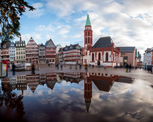 istock Frankfurt Romer City Hall 1263420897
