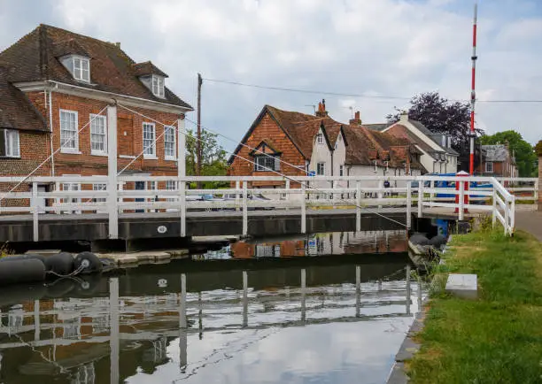 Bridge number 62 across the River Kennett, a swing bridge with barriers to stop traffic when in operation.