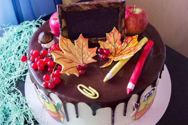 Cake for schoolchildren on September 1. Autumn decor