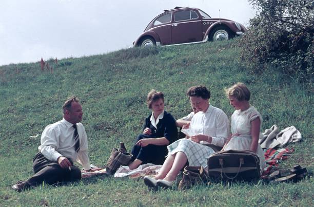 Driving break on Autobahn 70 near Thurnau Thurnau, Kulmbach, Upper Franconia, Bavaria, Germany, 1964. Driving break with family picnic on Autobahn 70 in southern Germany. beetle photos stock pictures, royalty-free photos & images