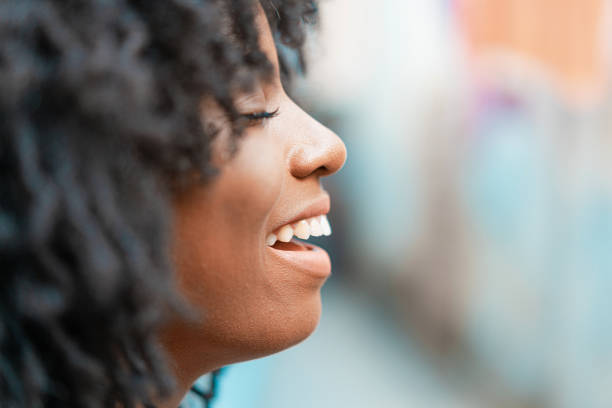 female beauty - nostalgia joy laughing wellbeing imagens e fotografias de stock