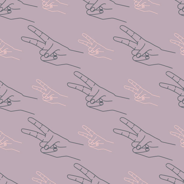 ręcznie rysować bez szwu wzór z ilustracjami znaku palca pokoju. kontur sylwetki na pastelowym fioletowym tle. prosty powtarzalny doodle. - hand sign peace sign palm human hand stock illustrations