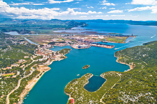 aerial view of ploce, harbor town in neretva valley - ploce imagens e fotografias de stock