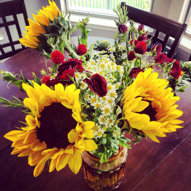 istock Vintage vase with sunflowers 1263731720