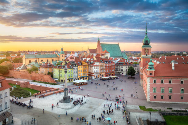 istock Castle Square in Warsaw, Poland 1263791298