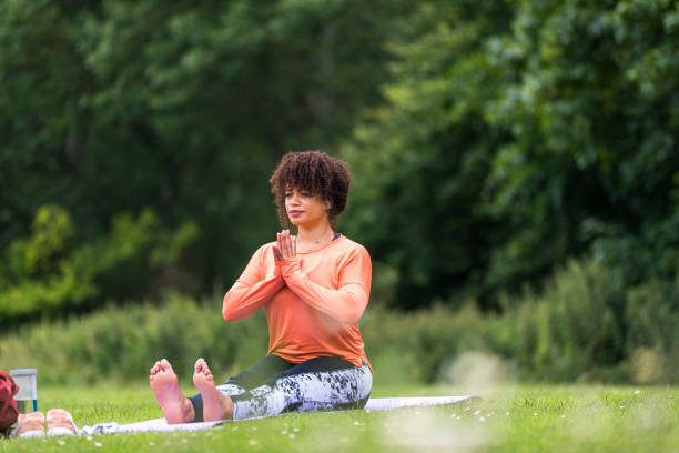 istock Yoga Classes Outdoors 1263827098