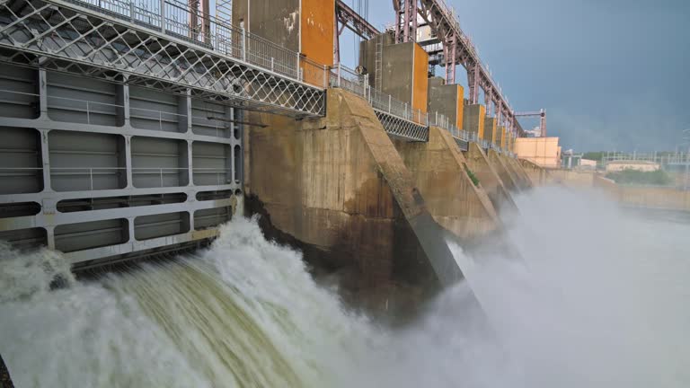 Discharge water from the dam of hydroelectric plant