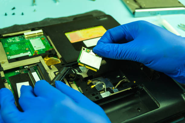 istock Repair, disassembly, laptop cleaning. 1263847897