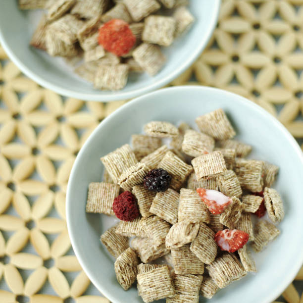 fruit shreddies - shreddies imagens e fotografias de stock