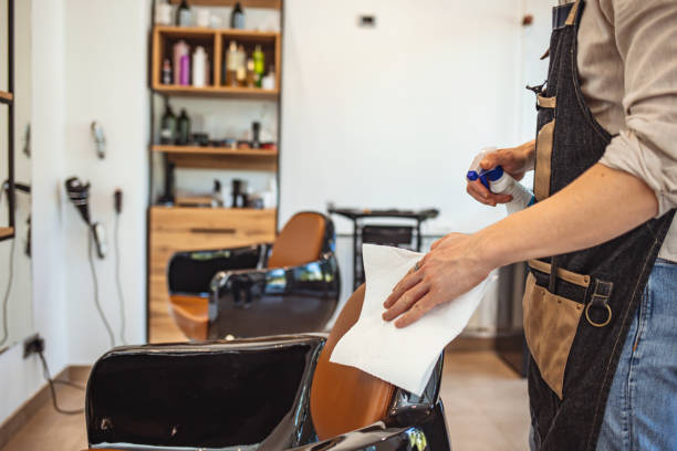 istock Hair cutting during pandemic 1264056064