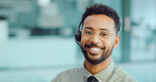 istock A positive agent creates a positive customer outcome 1264056764