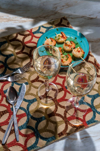 istock Portuguese Garlic Prawns 1264124189