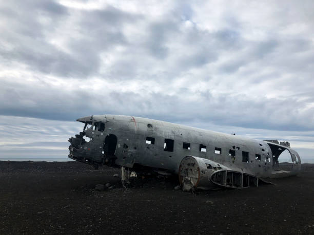 istock Abandoned Plane on Black Sand Beach in Iceland (Side) 1264162858