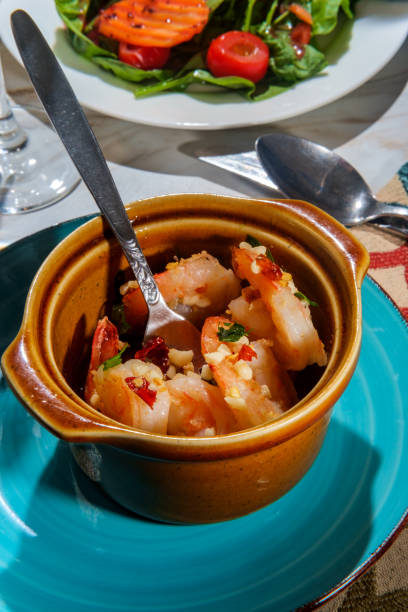 istock Portuguese Garlic Prawns 1264168594