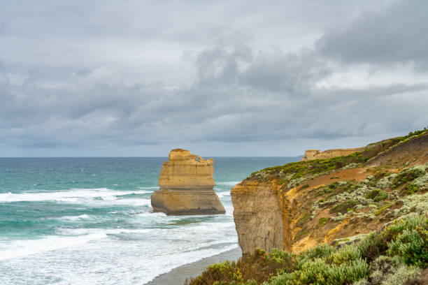 グレートオーシャンロードのポートキャンベル、ビクトリア、オーストラリアでギブソンステップ - australia melbourne landscape twelve apostles ストックフォトと画像