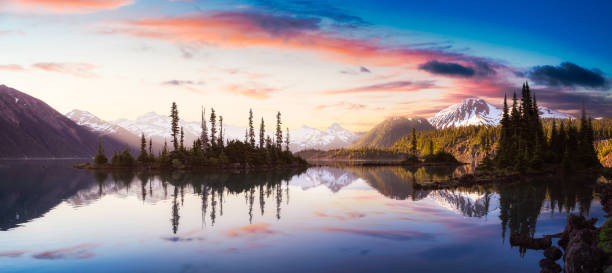 istock Garibaldi Lake during a colorful morning sunrise 1264200622