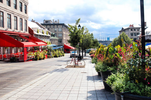 Montreal Place Jacques-Cartier, Vieux-Montreal, Ville-Marie in Montreal, QC, Canada place jacques cartier stock pictures, royalty-free photos & images