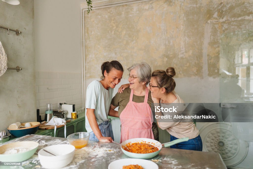 Mom Making Pasta Making Moms Authentic Pasta Stock Photo - Download Image Now - Italian ...