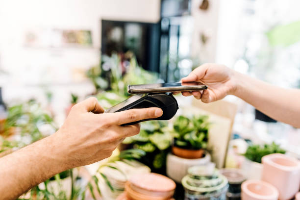 istock Contactless payments is the new normal 1264288278
