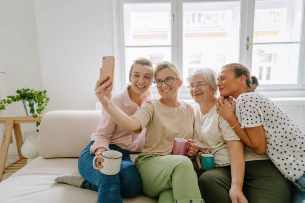 Boomer Using Phones 240+ Baby Boomer Holding Cell Phone And Glasses Stock Photos, Pictures ...