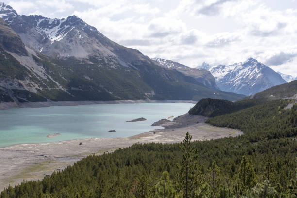 istock Landscape view of Cancano lakes 1264324562