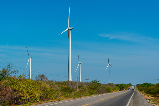 With several wind farms in the region, the Northeast is responsible for most of the electricity generation through winds in Brazil.