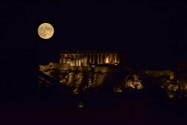 istock August full moon over the Acropolis of Athens 1264374975