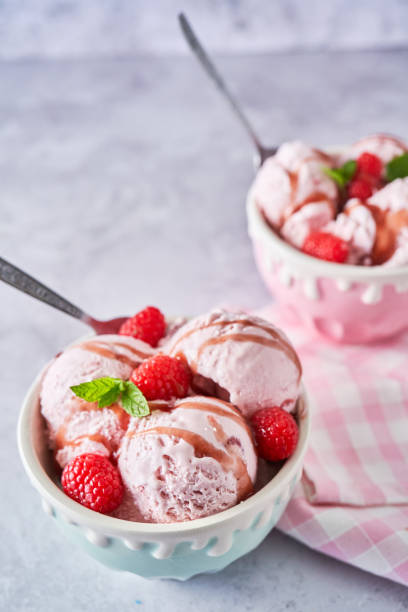 istock Strawberry Ice Cream with Fresh Strawberries 1264447451