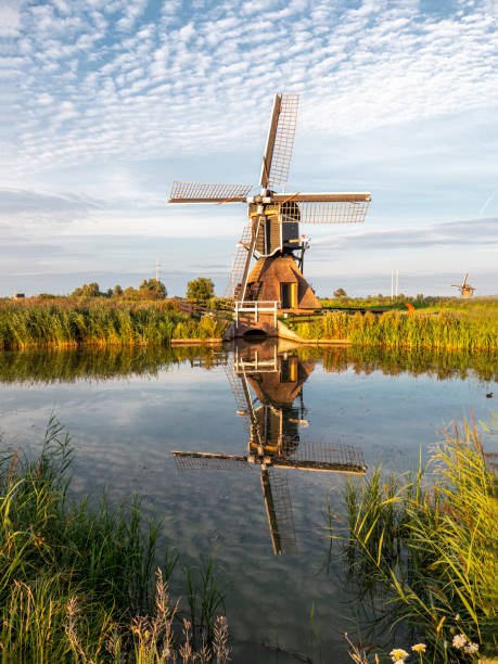 istock windmoln in the Munnikenpolder 1264470378