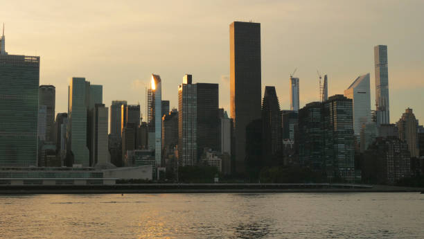 istock landscape of midtown manhattan sunset 1264538980
