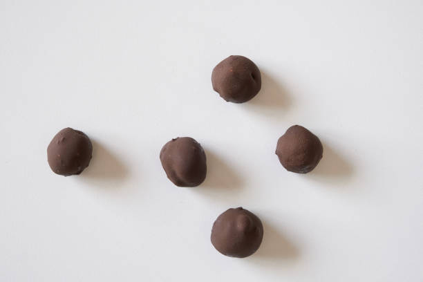 istock raspberries dipped or covered in chocolate 1264570478