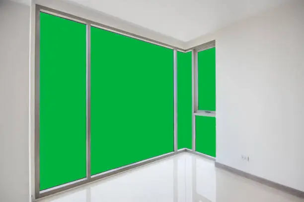 Green screen on glass for other view
