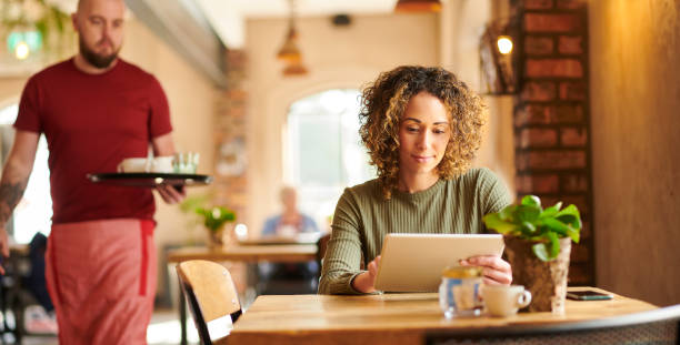 istock catching up at the coffee shop 1264628554